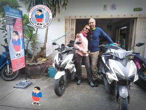 monthly motorbike rental customer in bangkok